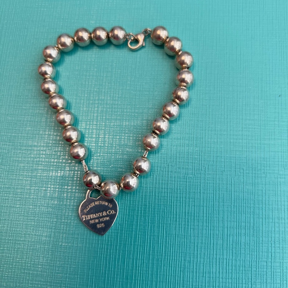 Tiffany (larger beads) bracelet